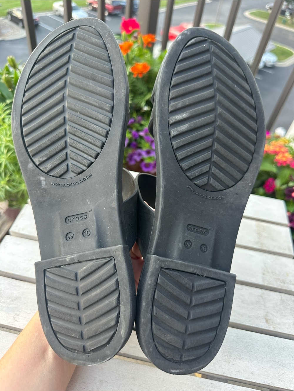 Crocs Women’s Tulum Strappy Sandals Flat Sandal - Picture 7 of 12